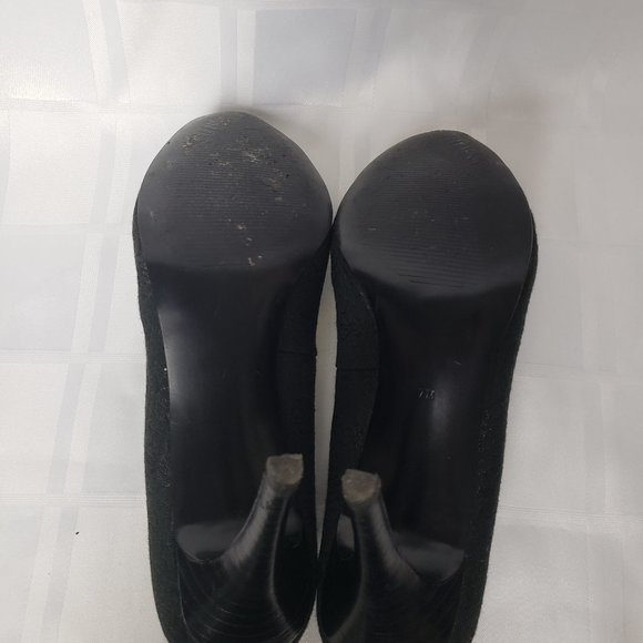 Guess Dress Shoes ~ Size 7 - Picture 12 of 12